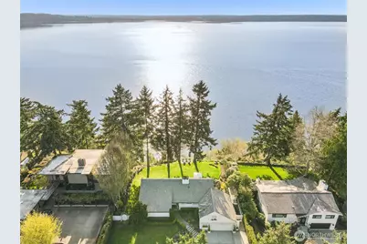 19263 Edgecliff Drive SW, Normandy Park, WA 98166 - Photo 2