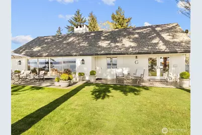 19263 Edgecliff Drive SW, Normandy Park, WA 98166 - Photo 16