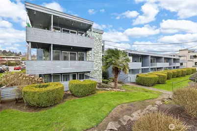 22612 6th Avenue S #15, Des Moines, WA 98198 - Photo 1