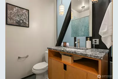 1709 Dexter Avenue N #A, Seattle, WA 98109 - Photo 32