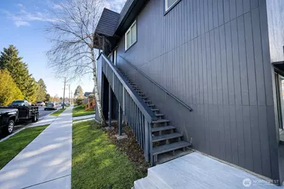 2102 S 12th Street, Tacoma, WA 98405 - Photo 4