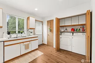 4016 7th Street SW, Puyallup, WA 98373 - Photo 8