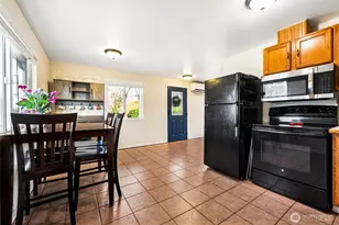 405 E Bellevue Ave, Shelton, WA 98584 - Photo 14