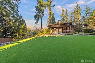 18858 NE 49th Pl, Sammamish, WA 98074 - Photo 10