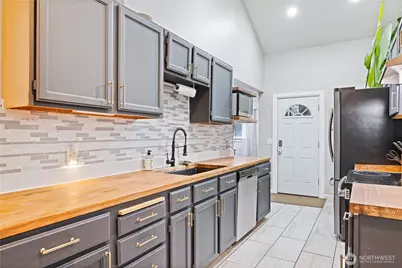 129 Yelton Drive, Longview, WA 98632 - Photo 10