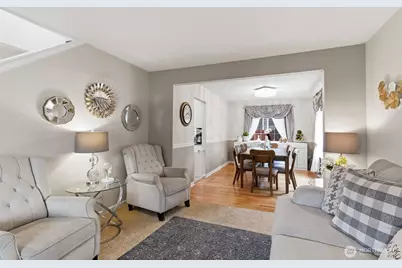 11808 209th Avenue Ct E, Bonney Lake, WA 98391 - Photo 8