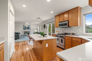 625 191st St SW, Lynnwood, WA 98036 - Photo 8