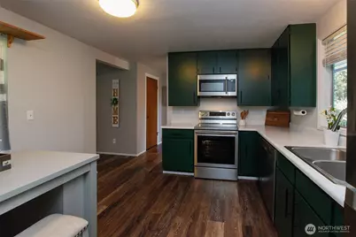 110 SW 325th Place, Federal Way, WA 98003 - Photo 6