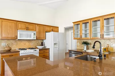 19424 2nd Drive SE #B, Bothell, WA 98012 - Photo 12