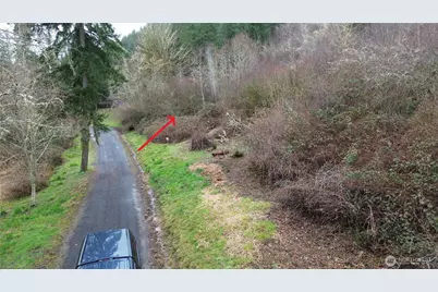 573 Clearwater Road, Kelso, WA 98626 - Photo 2