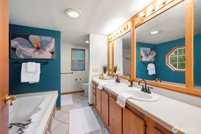 23306 N Lake Cochran Road, Monroe, WA 98272 - Photo 20