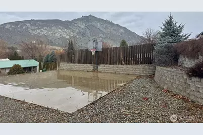 21 Orchard Loop Road N, Tonasket, WA 98855 - Photo 20