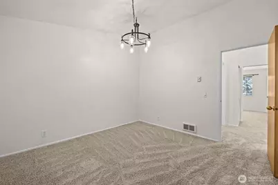 8512 242nd Street SW #3, Edmonds, WA 98026 - Photo 18