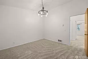 8512 242nd Street SW, Edmonds, WA 98026 - Photo 18