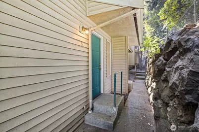 8512 242nd Street SW #3, Edmonds, WA 98026 - Photo 2