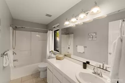 24230 SE 44th Street, Sammamish, WA 98029 - Photo 22