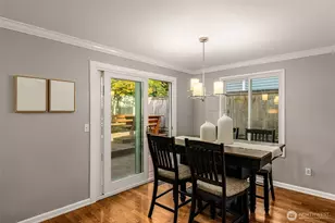 24230 SE 44th St, Sammamish, WA 98029 - Photo 12