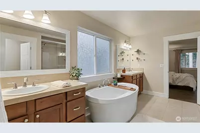 15549 SE 160th Place, Renton, WA 98058 - Photo 24