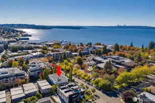 410 2nd St, Kirkland, WA 98033 - Photo 2