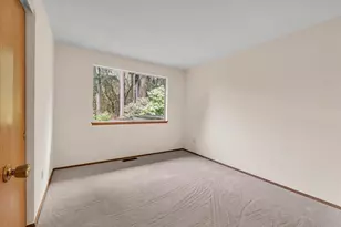 106 165th Ave SE, Bellevue, WA 98008 - Photo 20