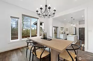 4837 S Holly St, Seattle, WA 98118 - Photo 8