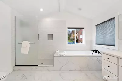 4837 S Holly Street, Seattle, WA 98118 - Photo 22