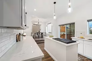 4837 S Holly St, Seattle, WA 98118 - Photo 12