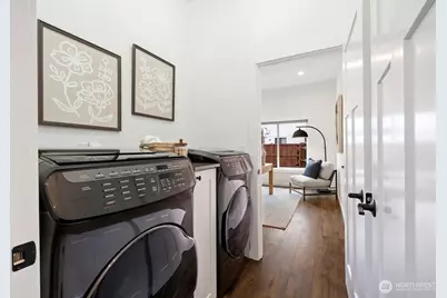 4837 S Holly Street, Seattle, WA 98118 - Photo 30