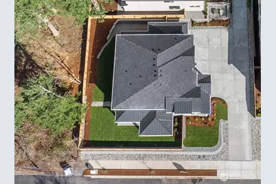 24914 SE 17th Street #2, Sammamish, WA 98075 - Photo 38