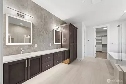 24914 SE 17th Street #2, Sammamish, WA 98075 - Photo 22