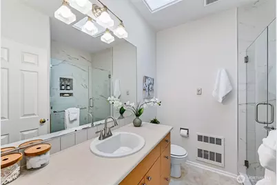 5100 Talbot Place S #B, Renton, WA 98055 - Photo 18