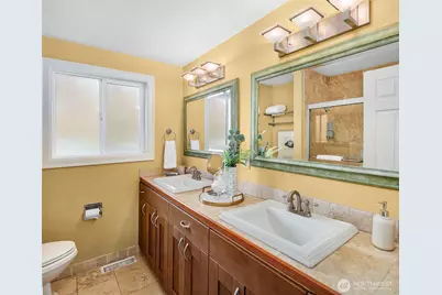 2416 NW 198th Street, Shoreline, WA 98177 - Photo 14