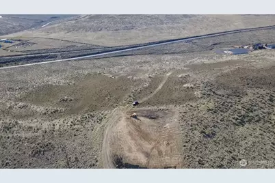 16864 NW Johnson Rd, Ephrata, WA 98823 - Photo 2