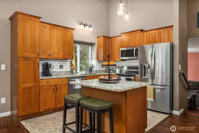 17649 152nd Place SE, Renton, WA 98058 - Photo 10