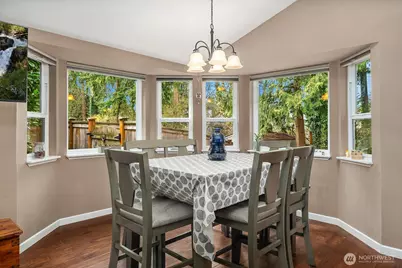 17649 152nd Place SE, Renton, WA 98058 - Photo 14