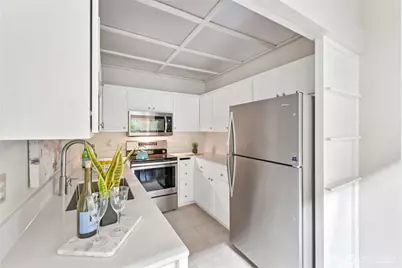 12567 35th Avenue NE #204, Seattle, WA 98125 - Photo 12