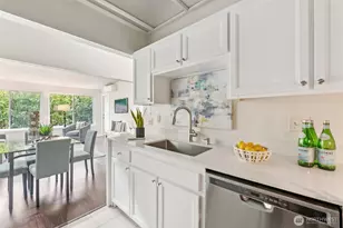 12567 35th Ave NE, Seattle, WA 98125 - Photo 10
