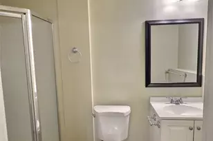 9827 8th Ave NE, Seattle, WA 98115 - Photo 38