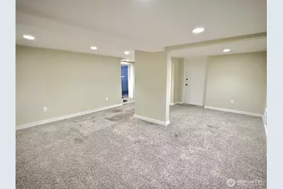 9827 8th Avenue NE, Seattle, WA 98115 - Photo 20