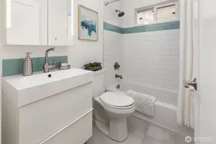 7527 45th Ave NE, Seattle, WA 98115 - Photo 24