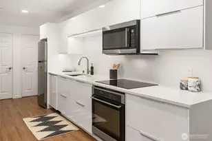 7527 45th Ave NE, Seattle, WA 98115 - Photo 28