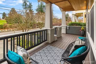 7527 45th Ave NE, Seattle, WA 98115 - Photo 2