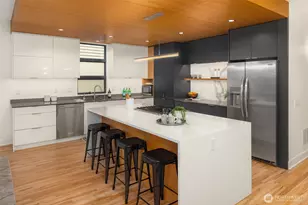 7527 45th Ave NE, Seattle, WA 98115 - Photo 6