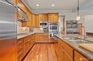 21729 Quiet Water Loop, Lake Tapps, WA 98391 - Photo 12