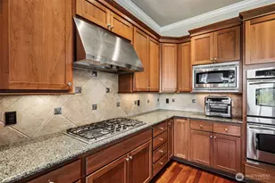 21729 Quiet Water Loop, Lake Tapps, WA 98391 - Photo 12