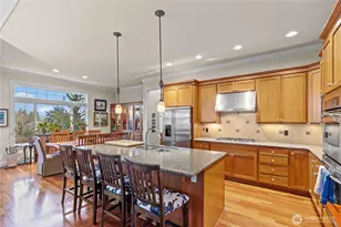 21729 Quiet Water Loop, Lake Tapps, WA 98391 - Photo 10