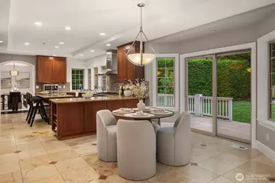 9810 SE 35th Place, Mercer Island, WA 98040 - Photo 14