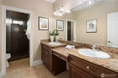 9810 SE 35th Place, Mercer Island, WA 98040 - Photo 34