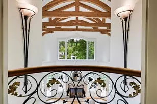 3210 Hunts Point Rd, Hunts Point, WA 98004 - Photo 22