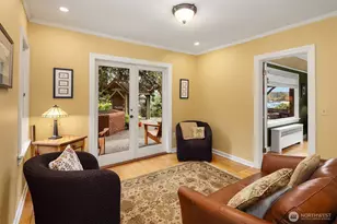 3333 43rd Ave NE, Seattle, WA 98105 - Photo 6